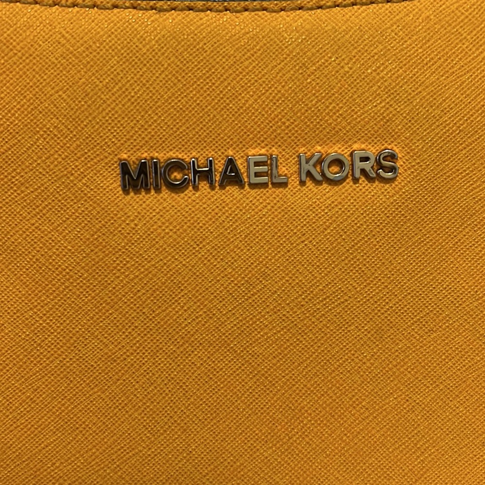 Yellow Mk - Picture 5 of 9